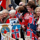 Waiting for The King and Queen's arrival at Norway Hall in Duluth  (Photo: Lise Åserud / Scanpix)